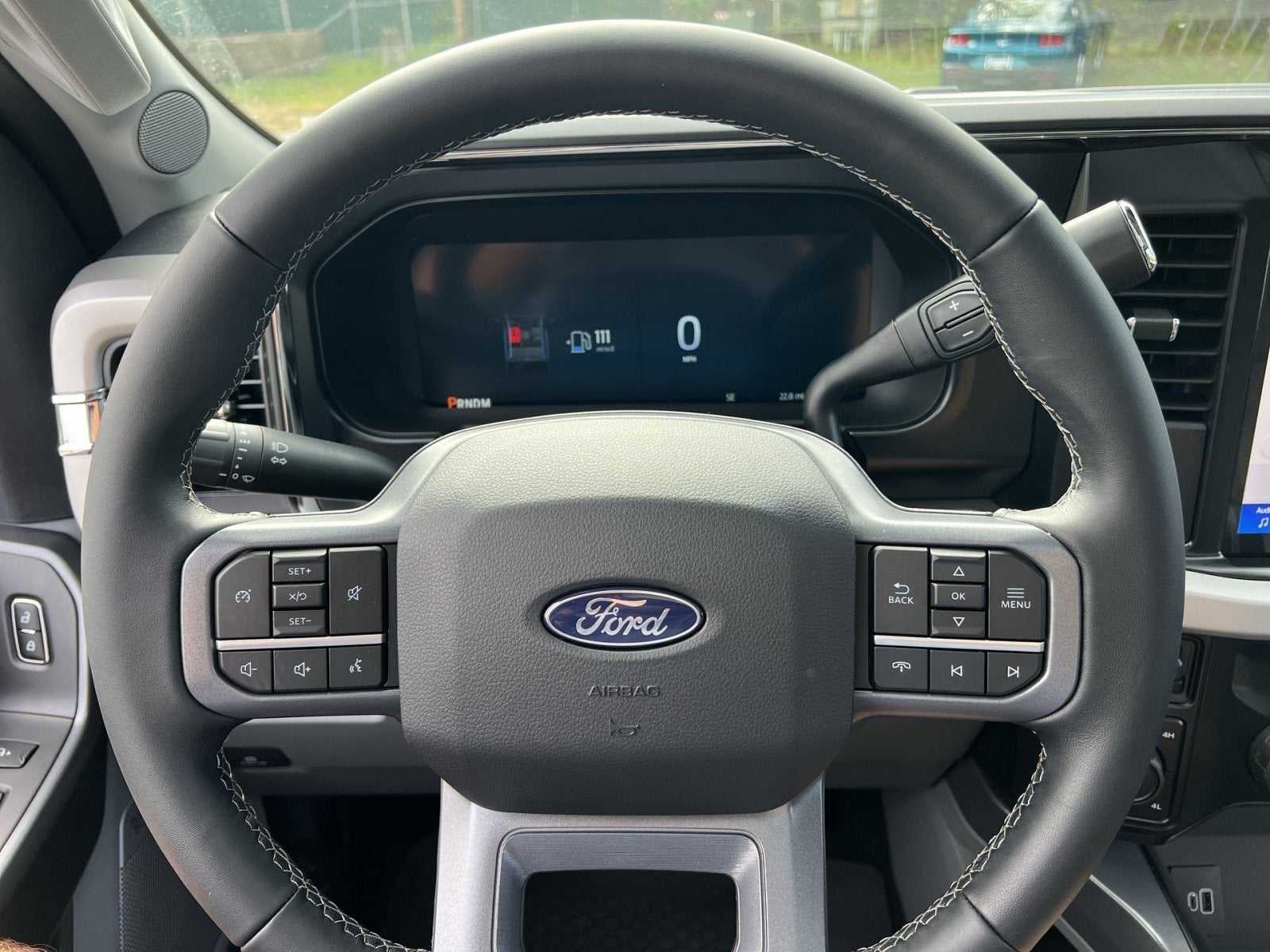 2027 Ford F-250SD XLT