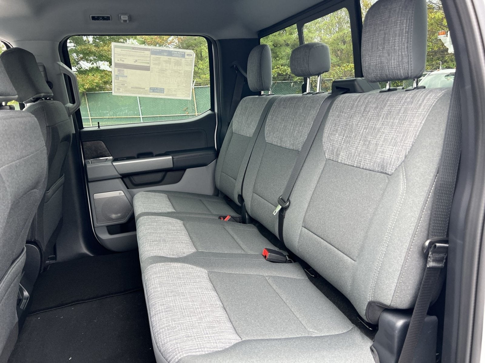 2027 Ford F-250SD XLT