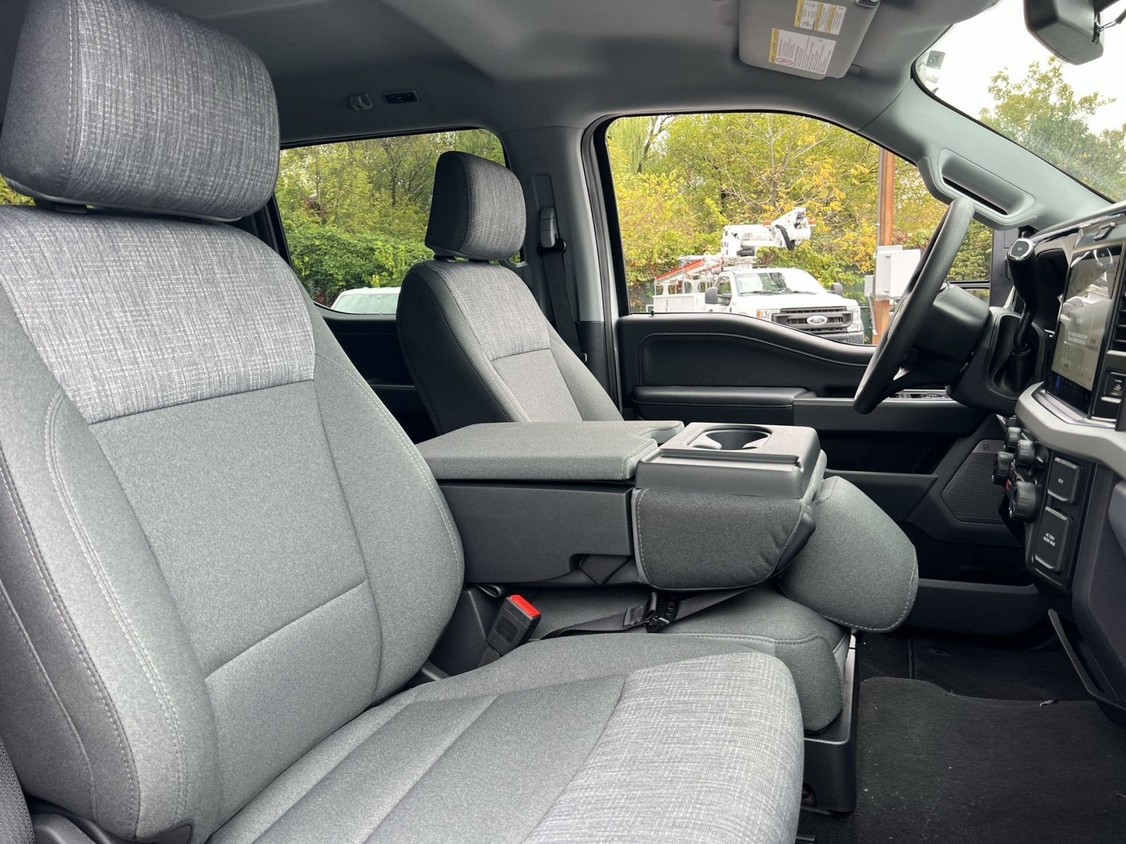 2027 Ford F-250SD XLT