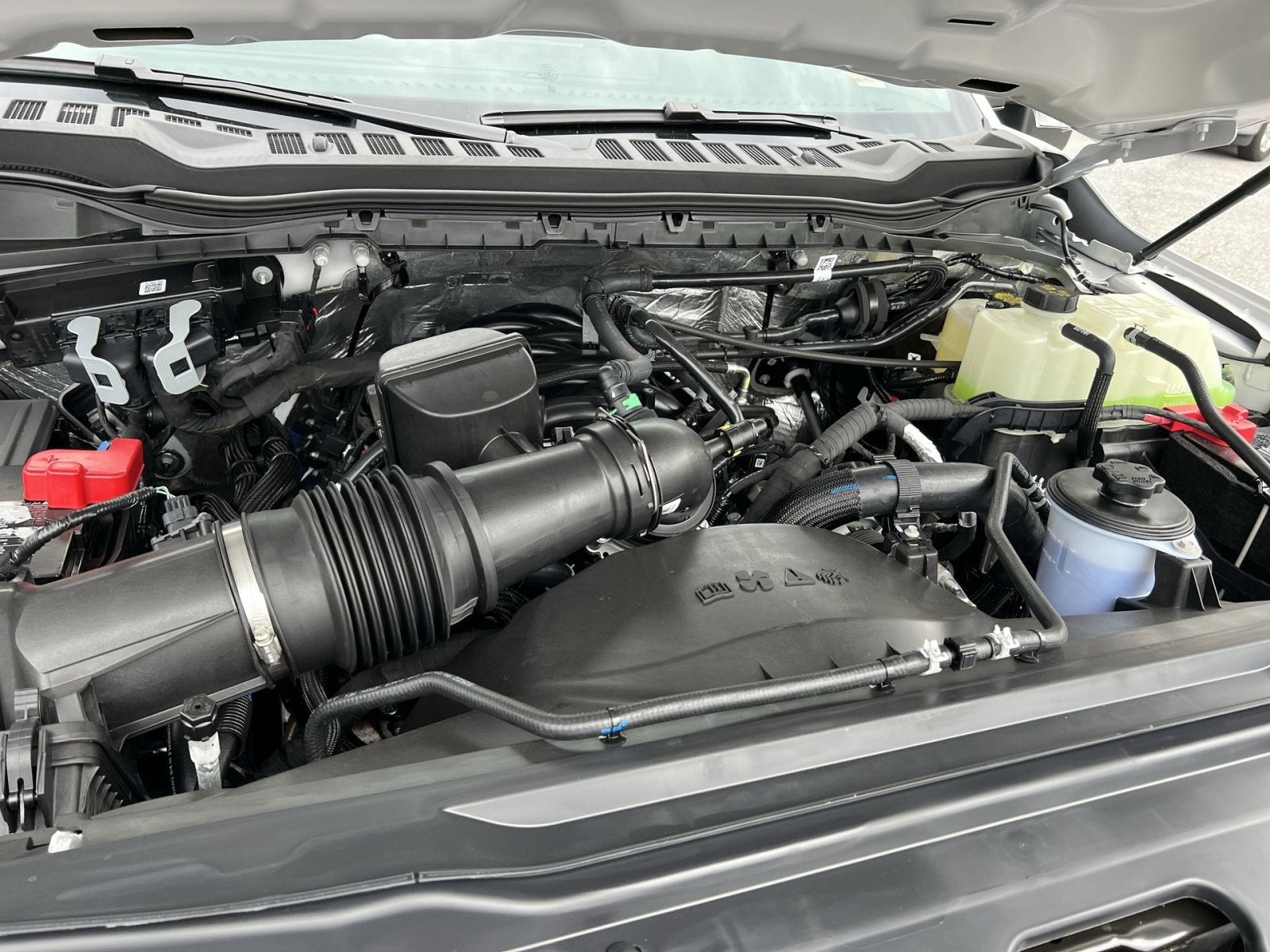 2027 Ford F-250SD XLT