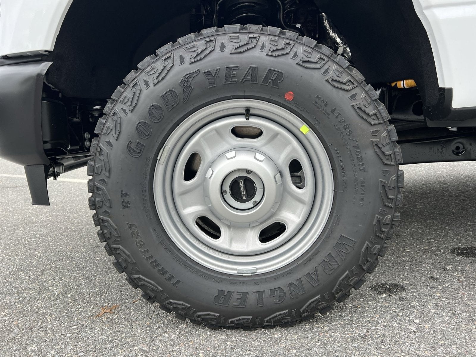 2027 Ford F-250SD XL