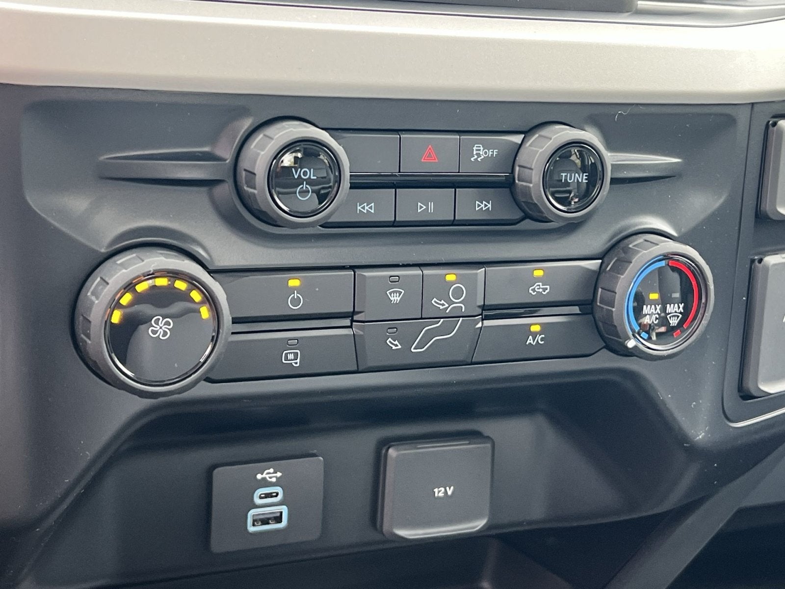 2027 Ford F-250SD XL