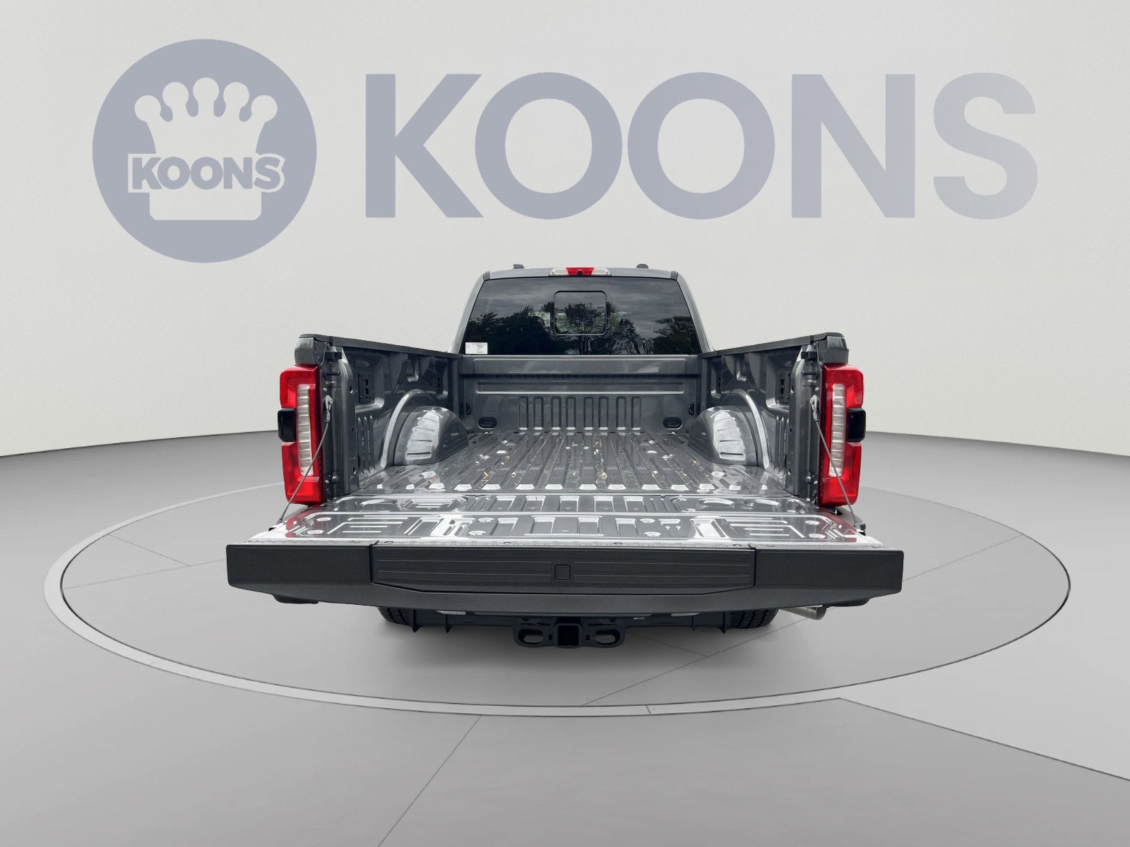 2027 Ford F-250SD XLT