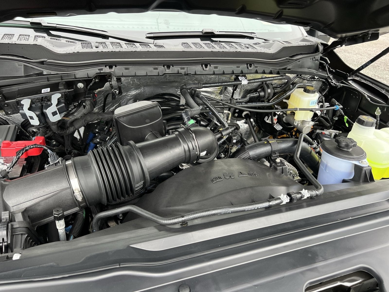 2027 Ford F-250SD XLT