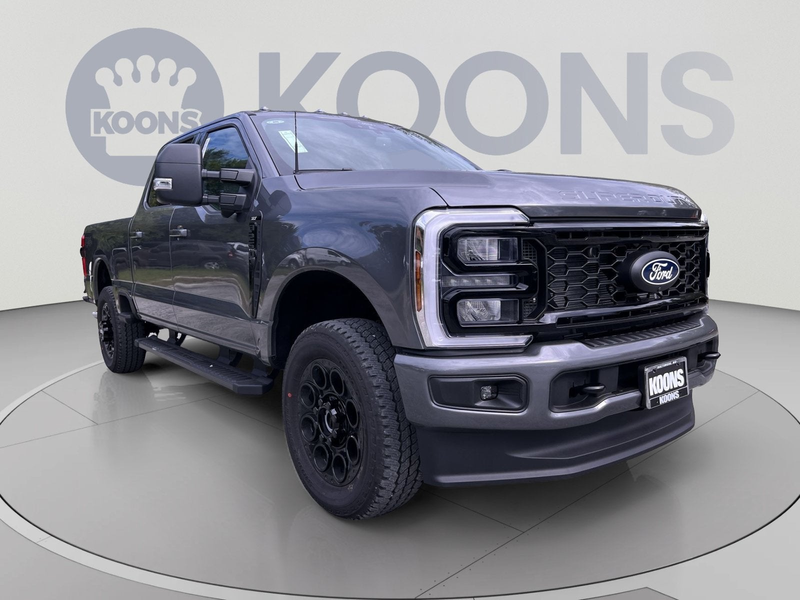2027 Ford F-250SD XLT