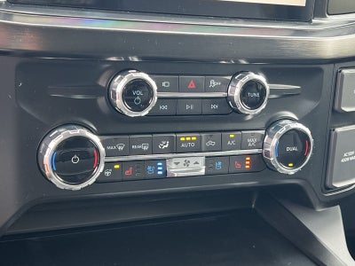 2027 Ford F-250SD Lariat