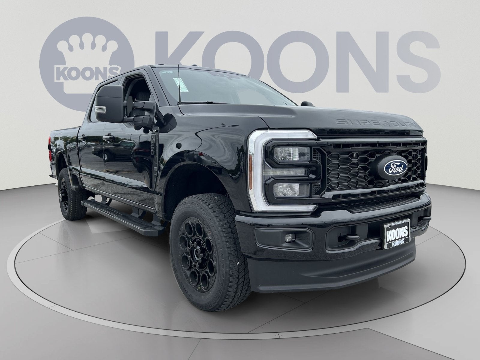 2027 Ford F-250SD XLT