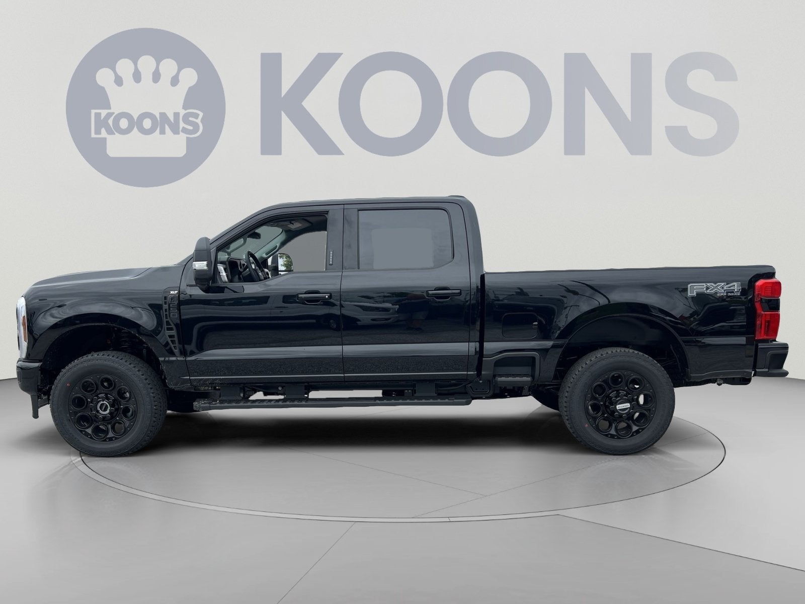 2027 Ford F-250SD XLT