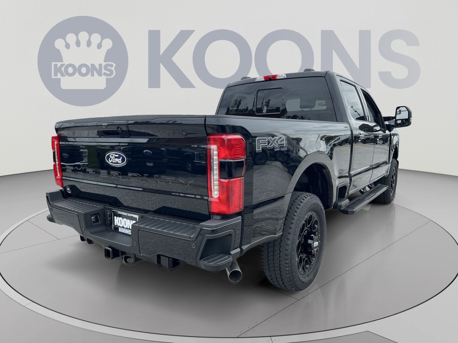 2027 Ford F-250SD XLT