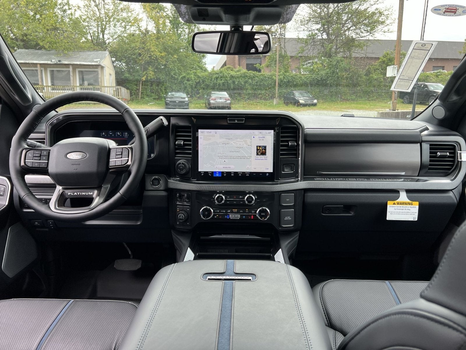 2027 Ford F-250SD Platinum