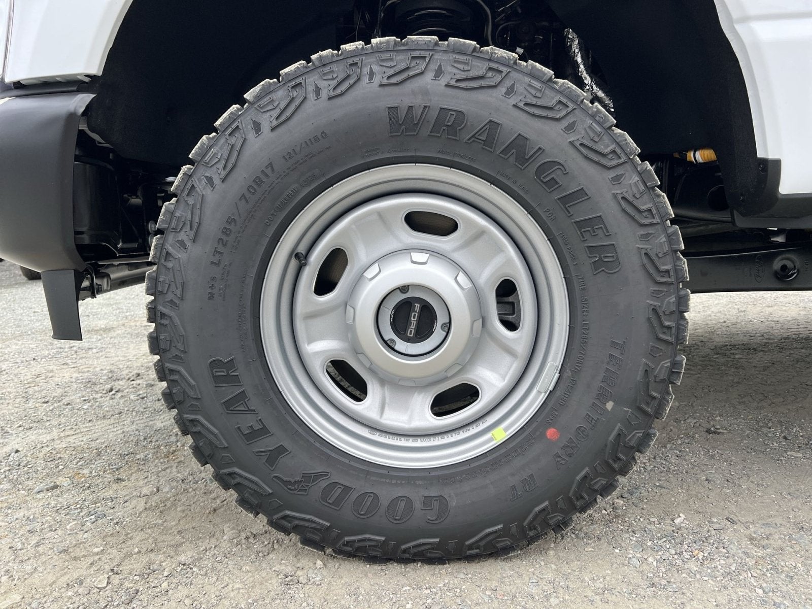 2027 Ford F-250SD XL