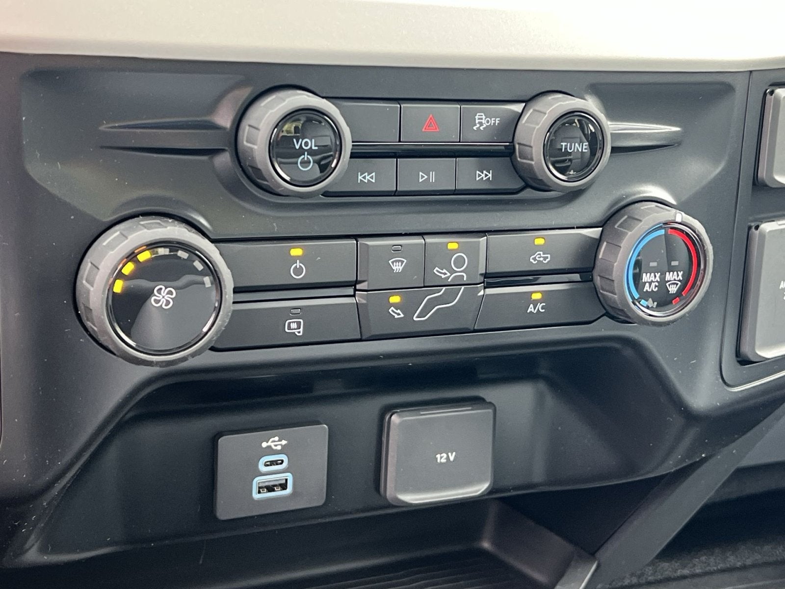 2027 Ford F-250SD XL