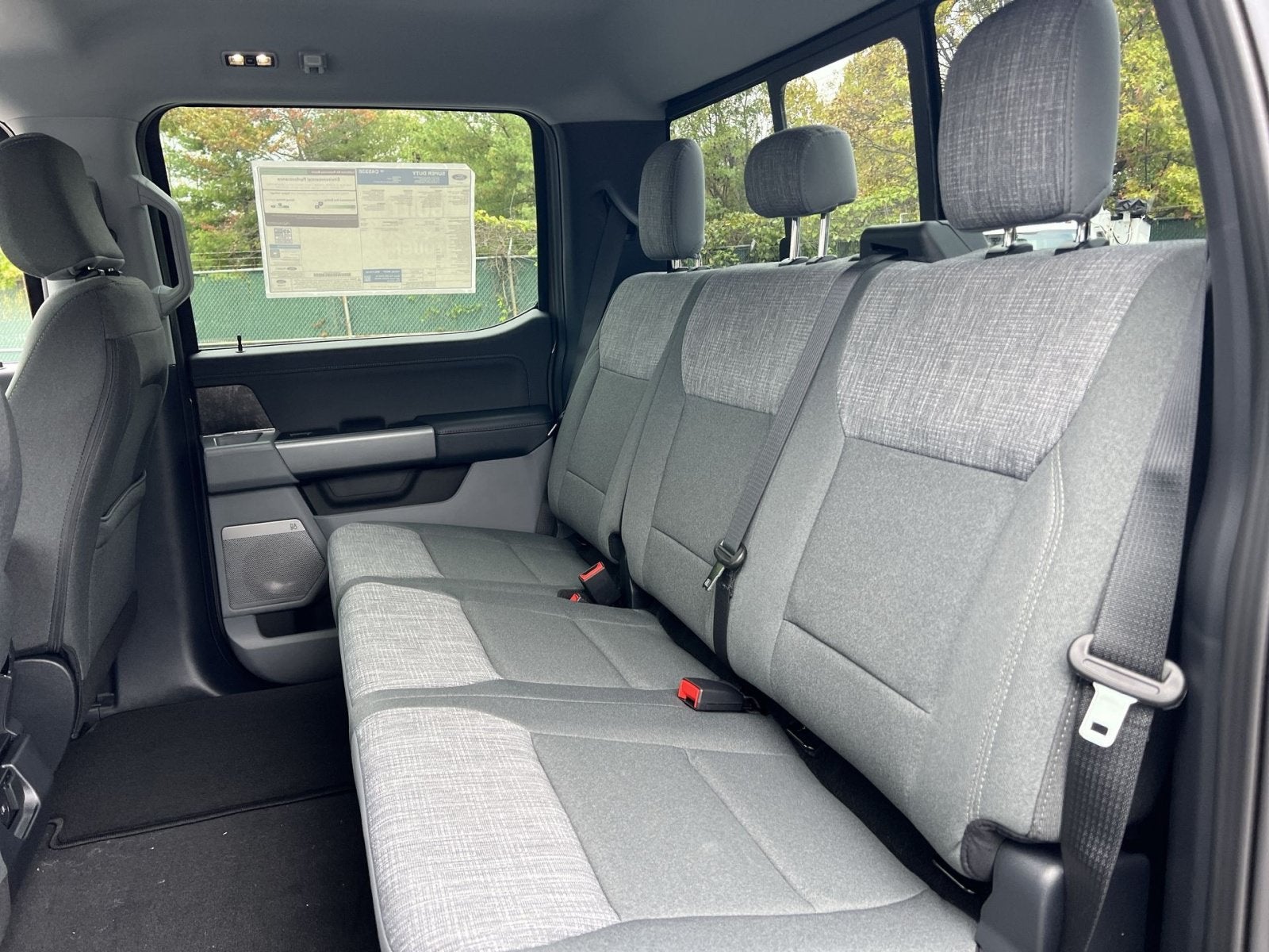 2027 Ford F-250SD XLT