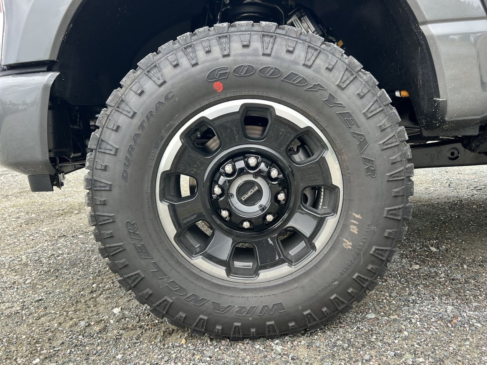 2027 Ford F-350SD Platinum