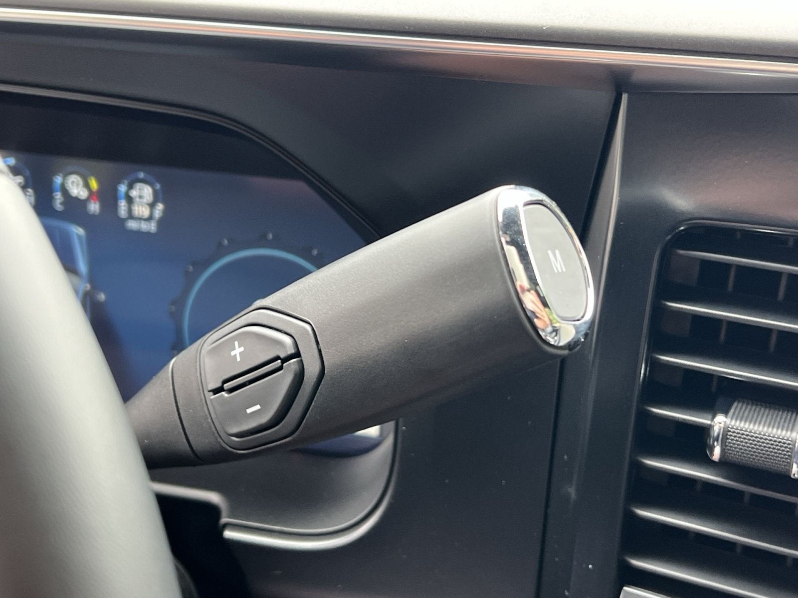 2027 Ford F-350SD Platinum