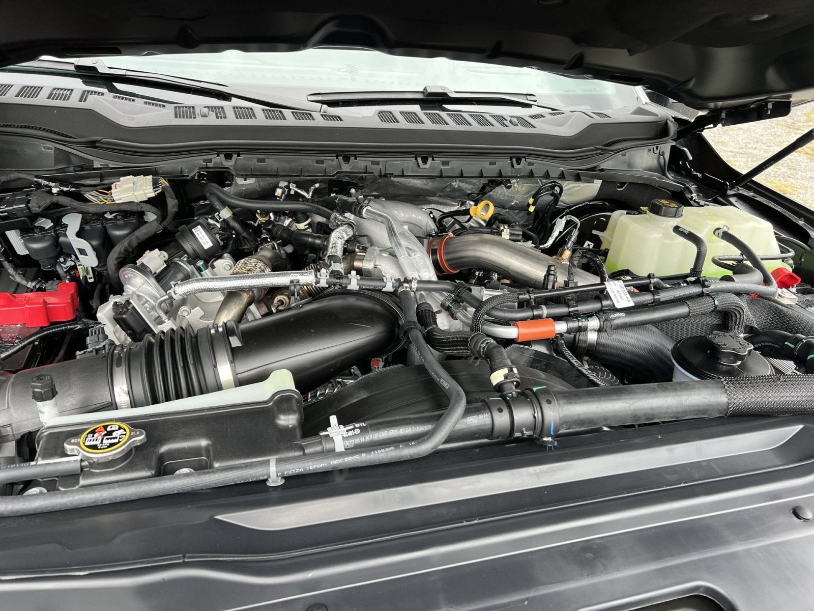 2027 Ford F-350SD Platinum
