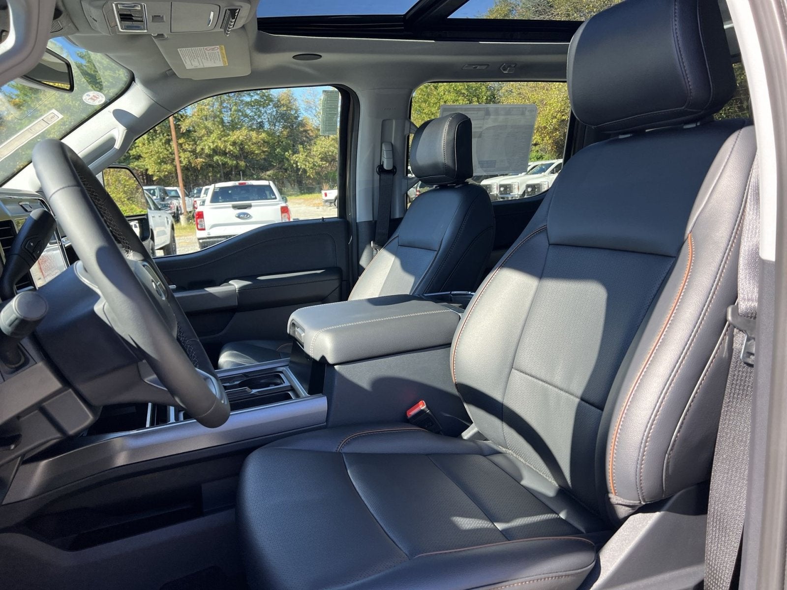2027 Ford F-350SD Lariat