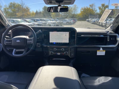 2027 Ford F-350SD Lariat