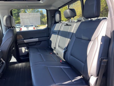 2027 Ford F-350SD Lariat
