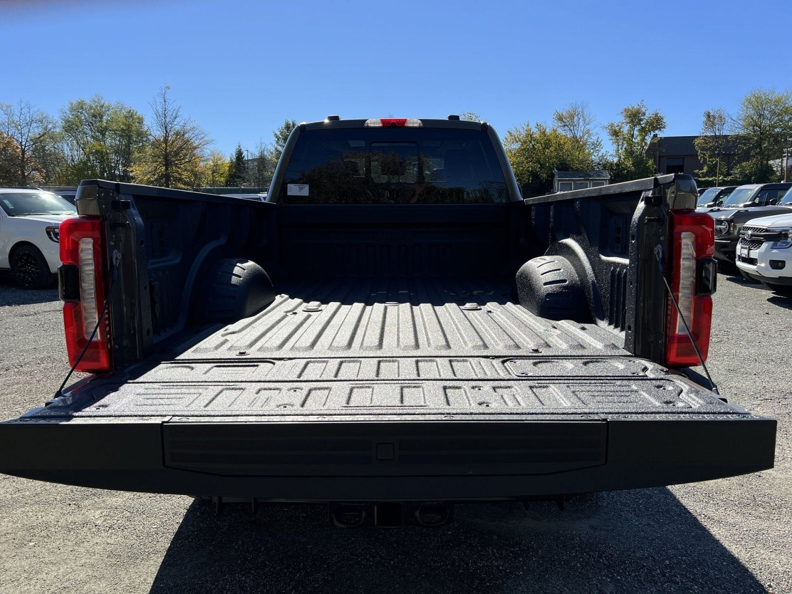 2027 Ford F-350SD Lariat