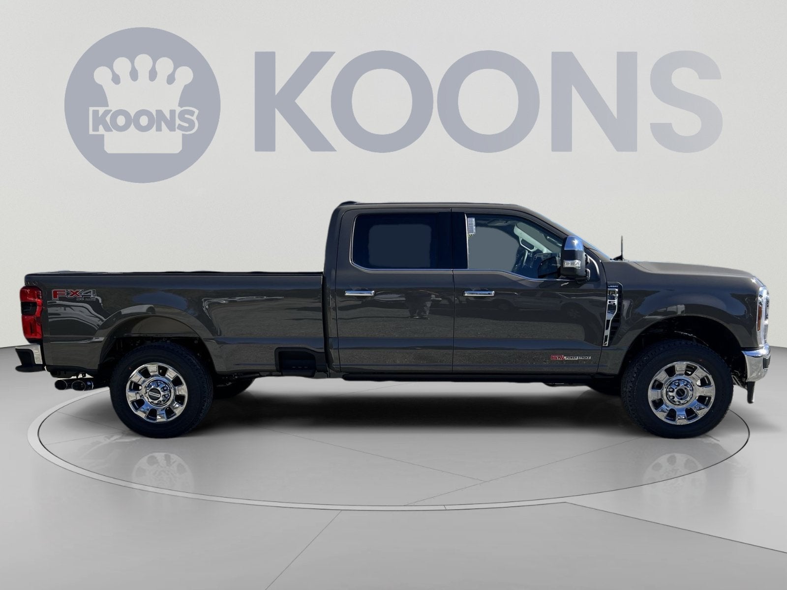 2027 Ford F-350SD Lariat