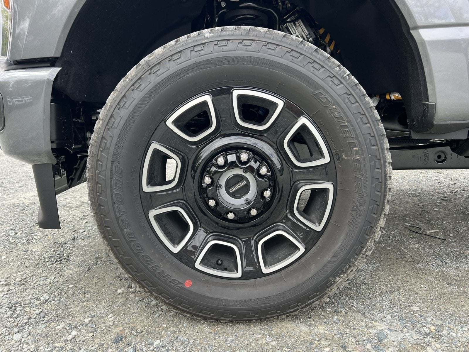 2027 Ford F-350SD Platinum