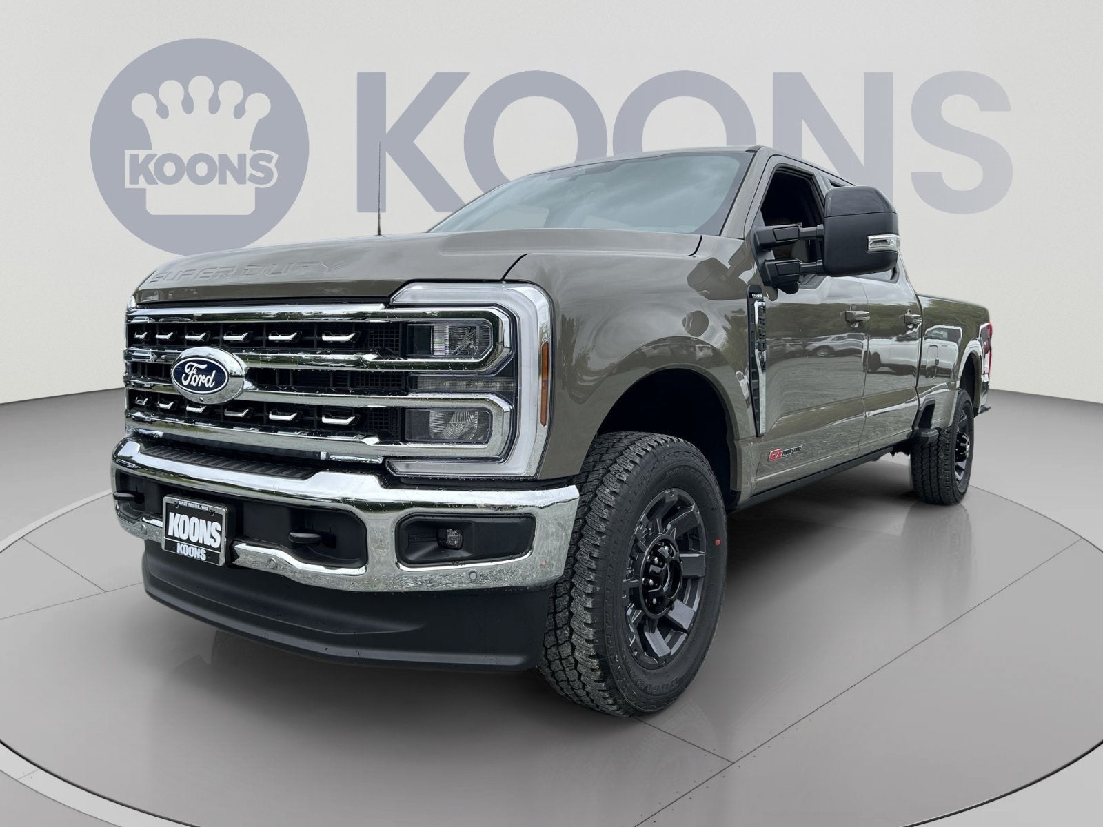 2027 Ford F-350SD Lariat