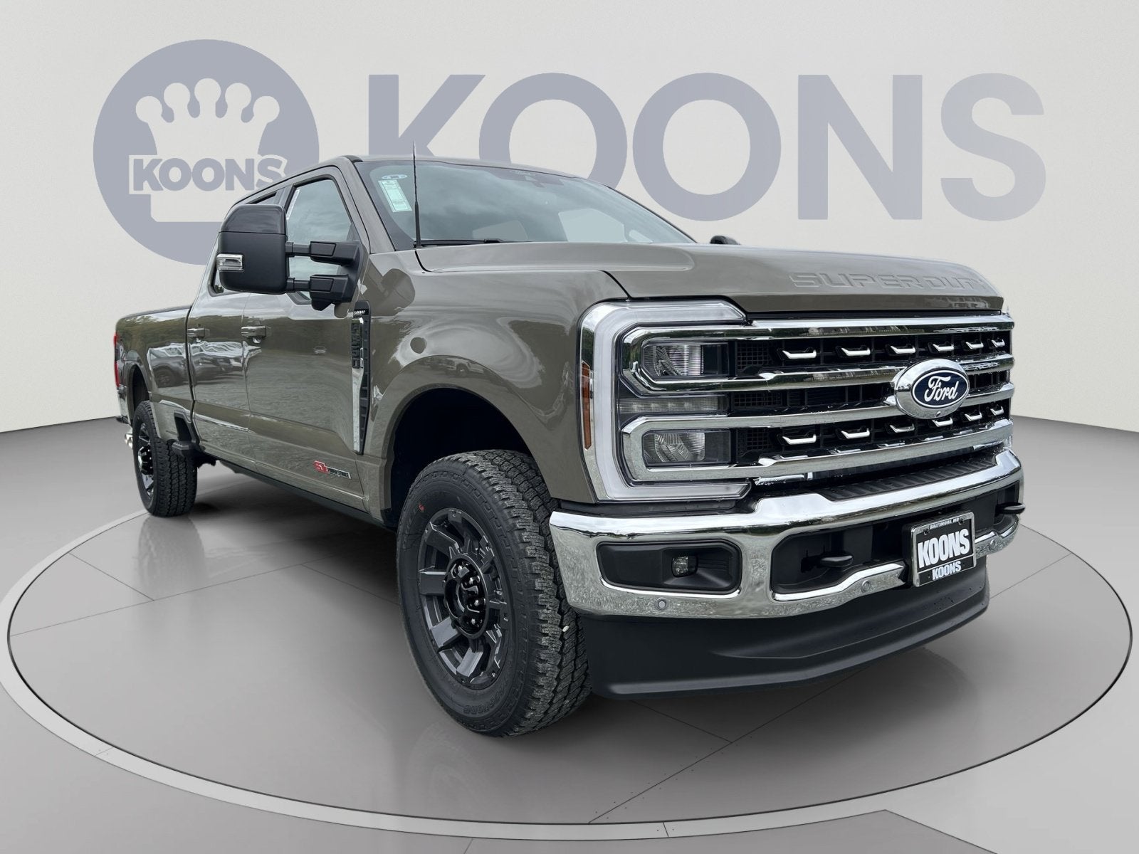 2027 Ford F-350SD Lariat