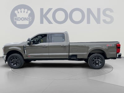 2027 Ford F-350SD Lariat
