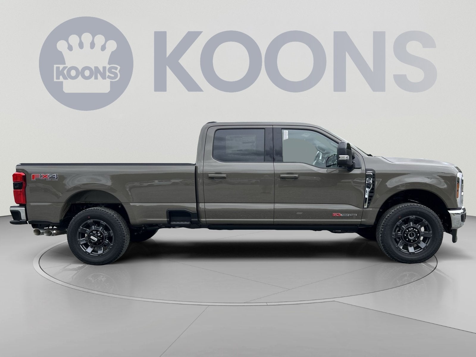 2027 Ford F-350SD Lariat