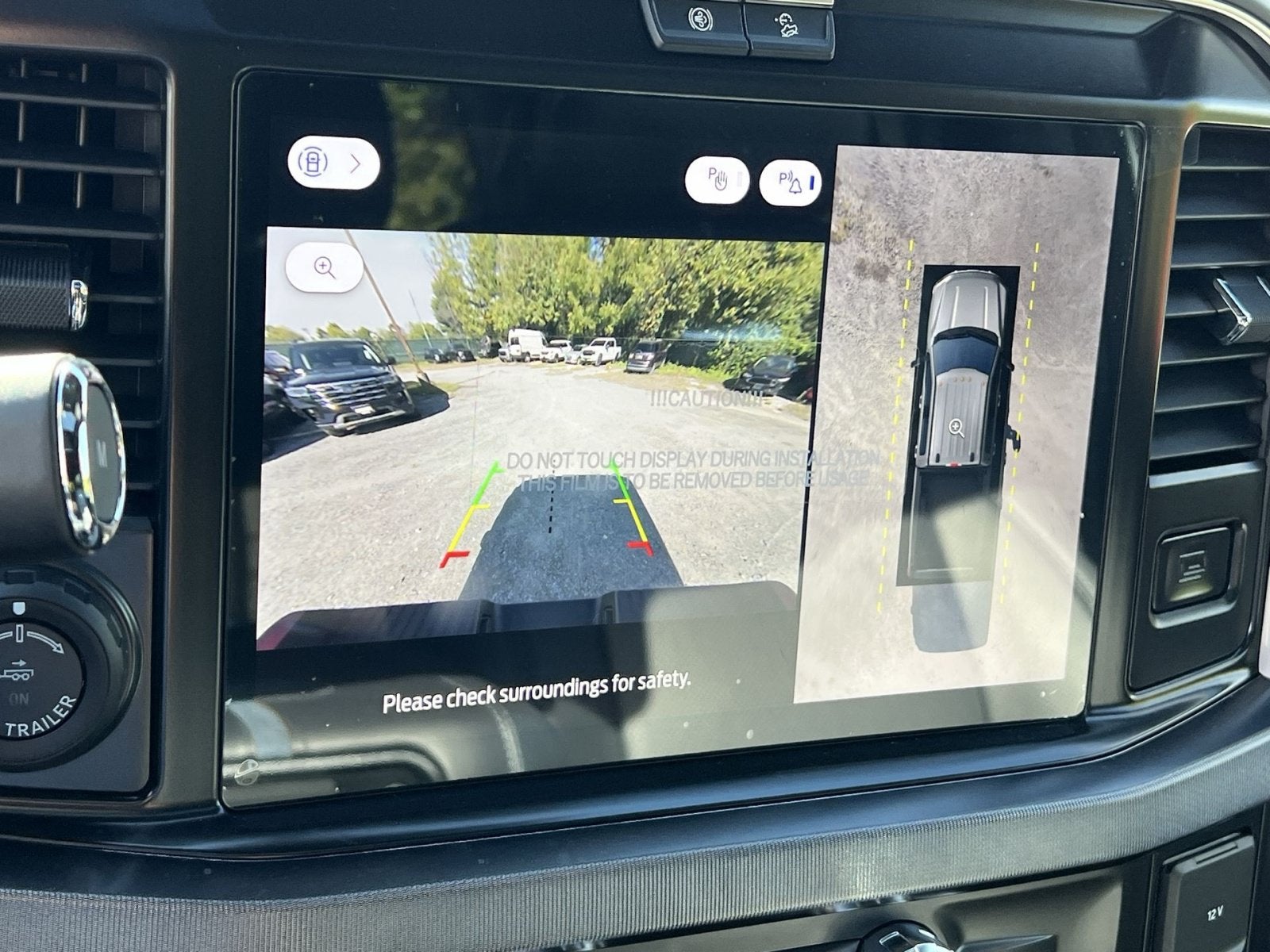 2027 Ford F-350SD Platinum
