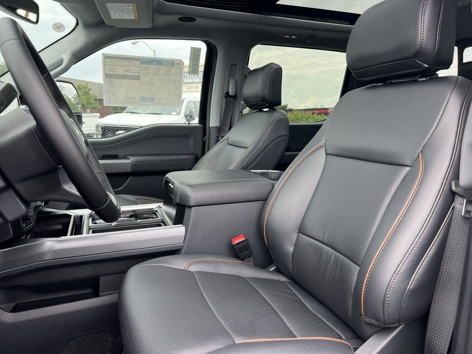 2025 Ford F-350SD Lariat