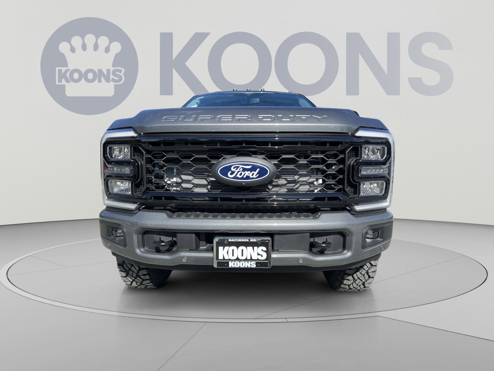 2027 Ford F-350SD Lariat