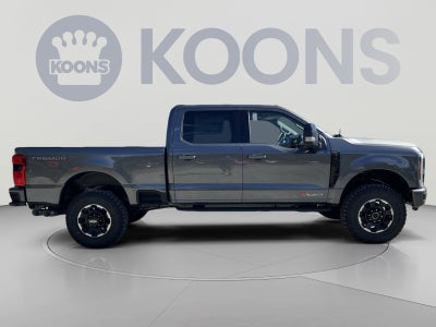 2027 Ford F-350SD Lariat