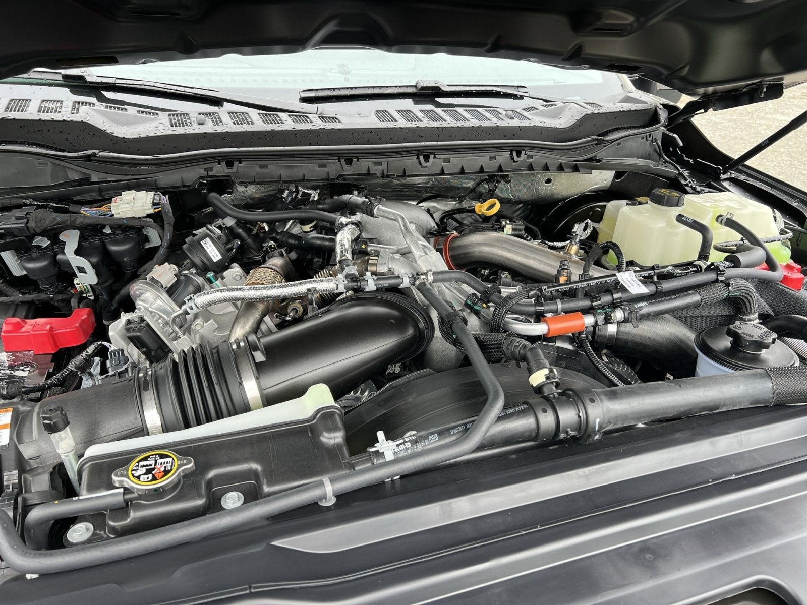 2027 Ford F-350SD Lariat