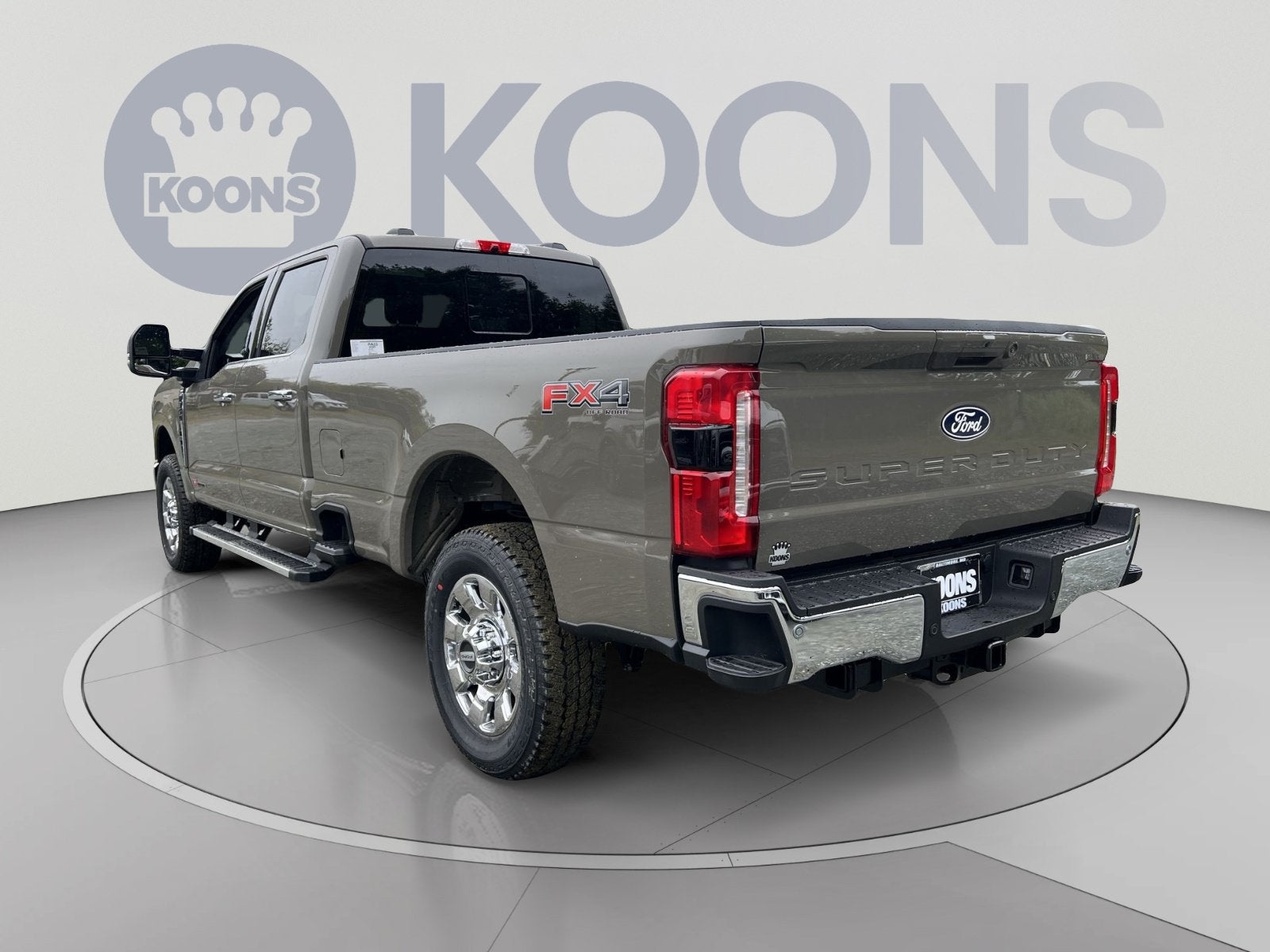 2027 Ford F-350SD Lariat