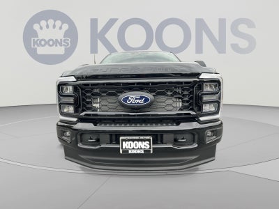 2027 Ford F-350SD XLT