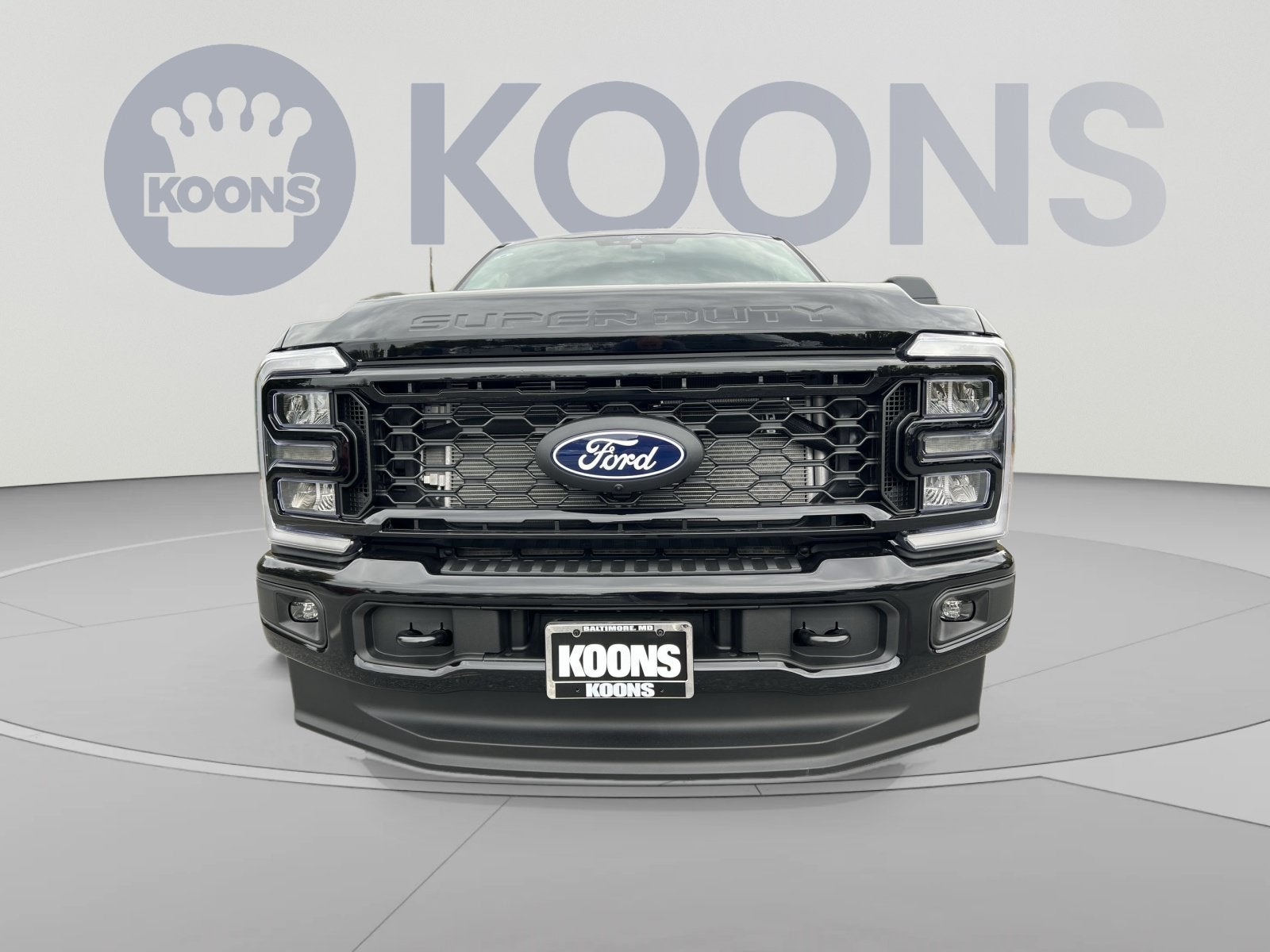 2027 Ford F-350SD XLT