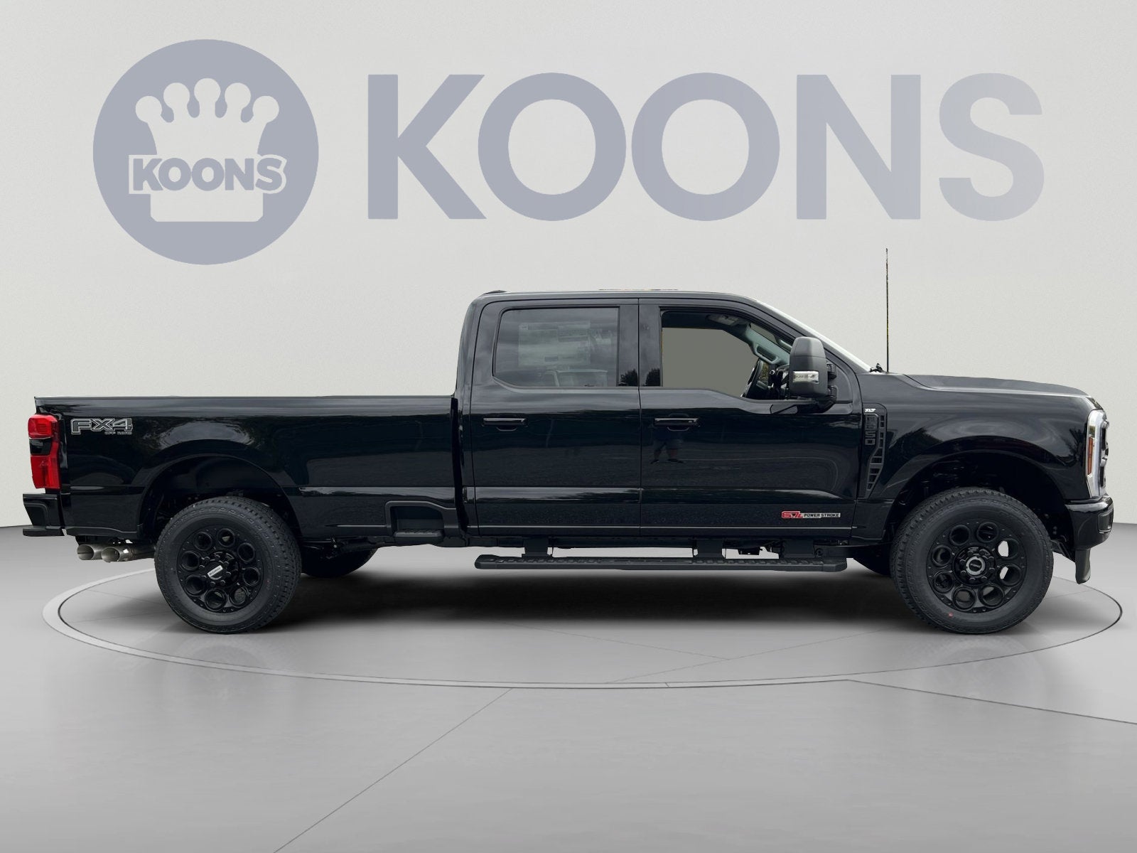 2027 Ford F-350SD XLT
