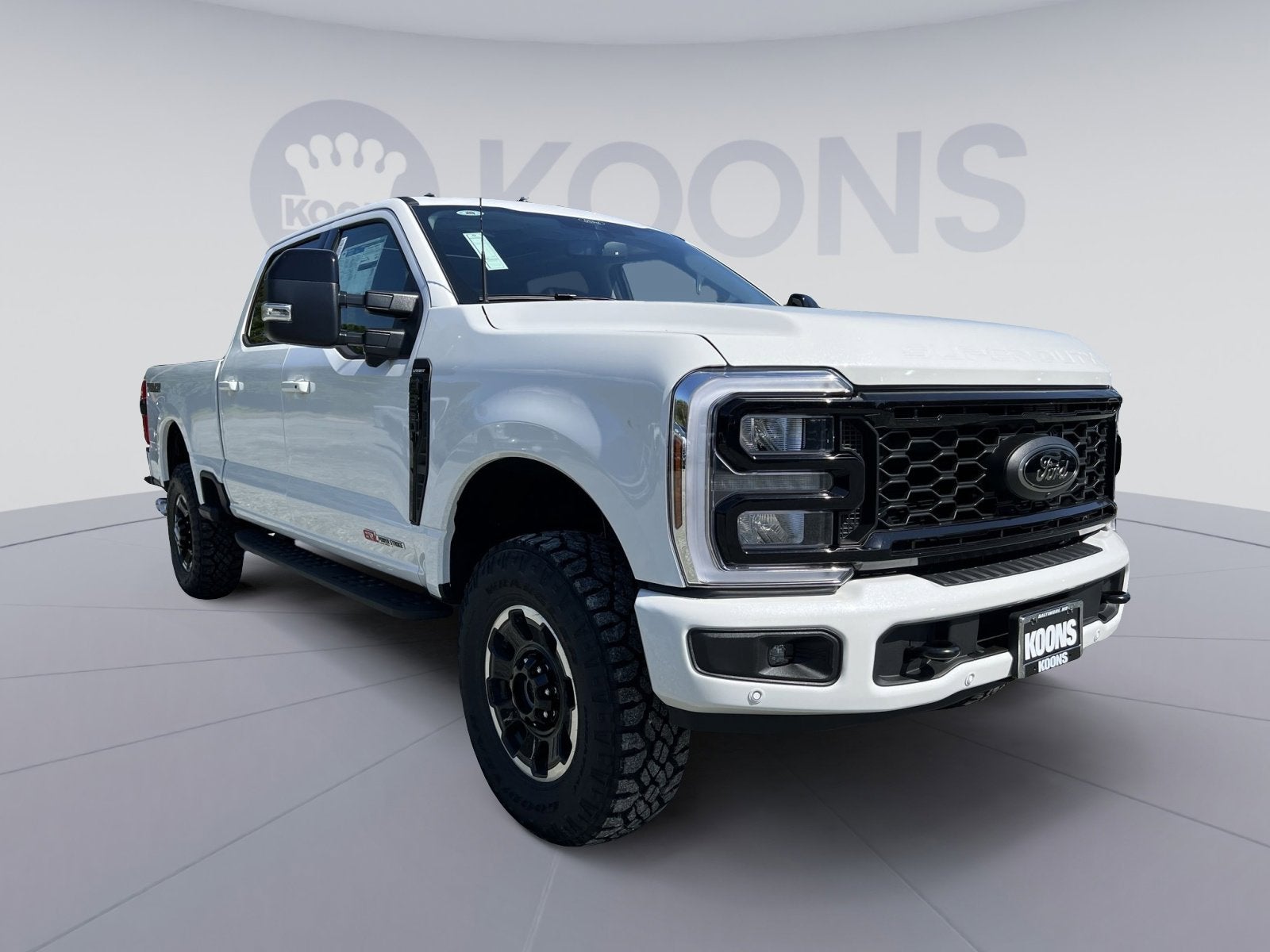 2026 Ford F-350SD Lariat