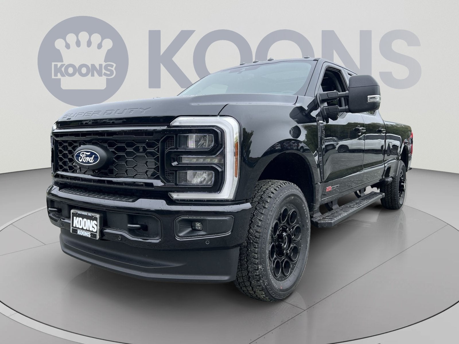 2027 Ford F-350SD Lariat