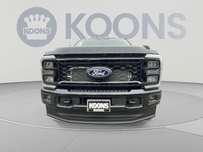 2027 Ford F-350SD Lariat