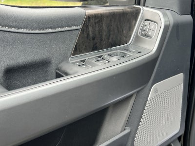 2027 Ford F-350SD Lariat