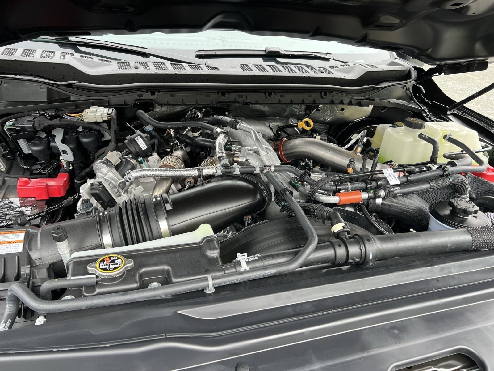 2027 Ford F-350SD Lariat