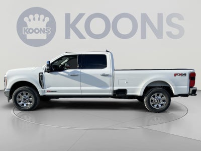 2027 Ford F-350SD Lariat