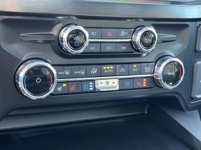 2027 Ford F-350SD Lariat