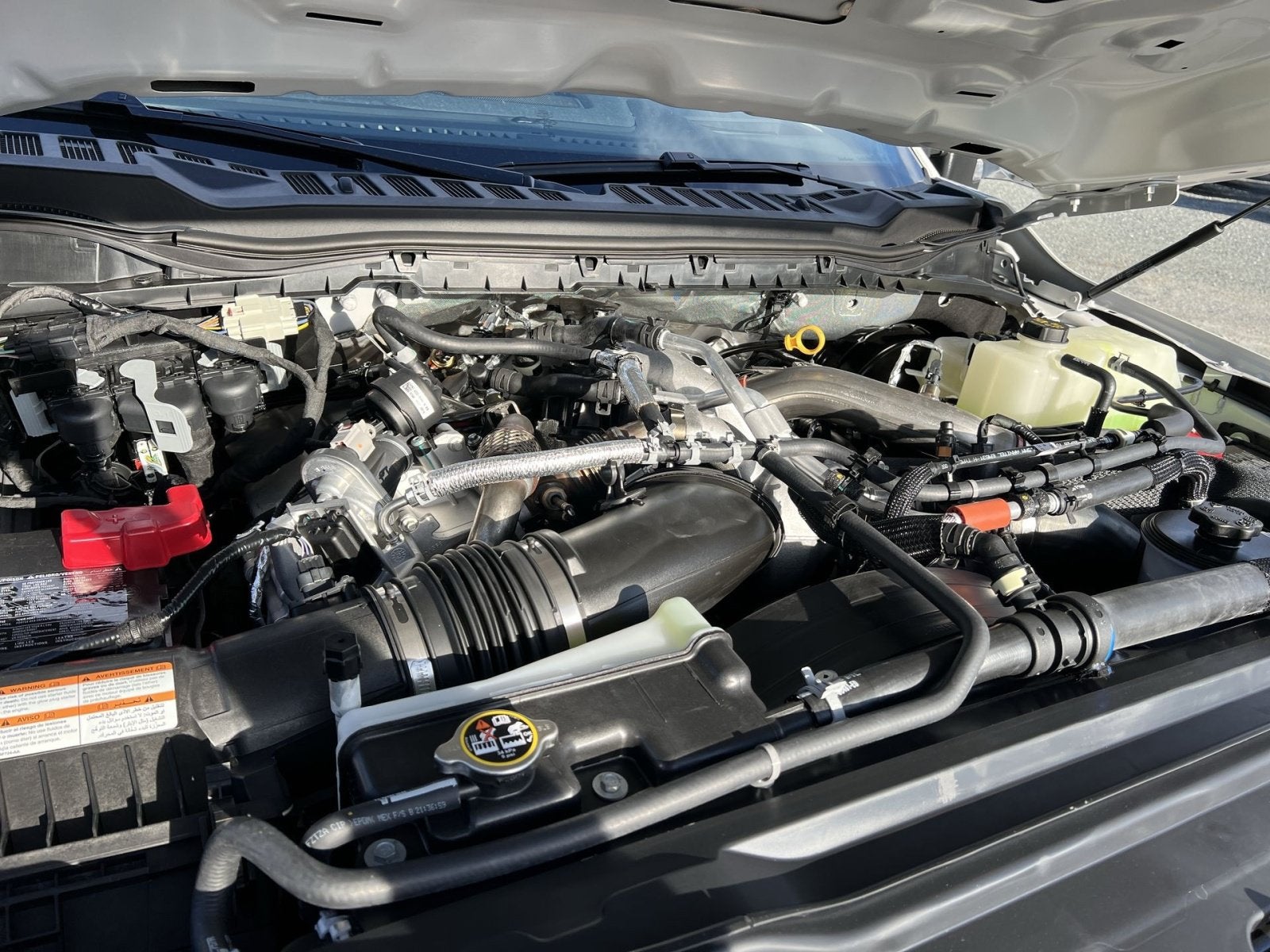 2027 Ford F-350SD Lariat