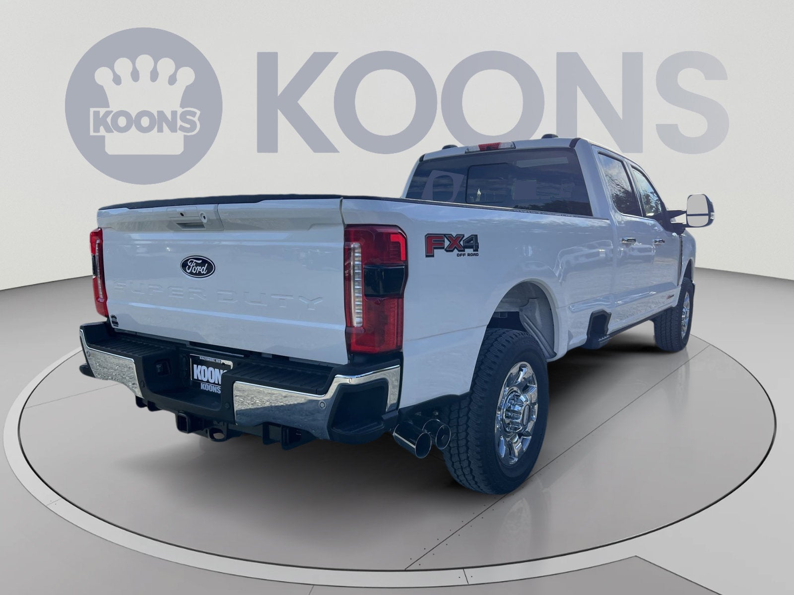 2027 Ford F-350SD Lariat