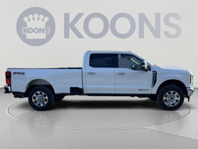 2027 Ford F-350SD Lariat