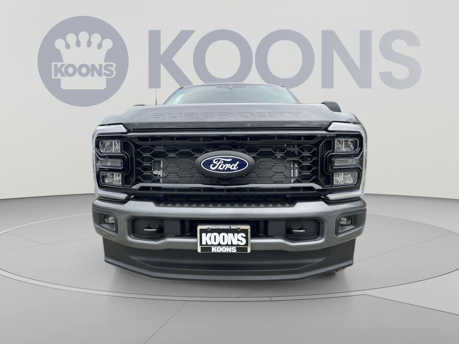 2027 Ford F-350SD XLT